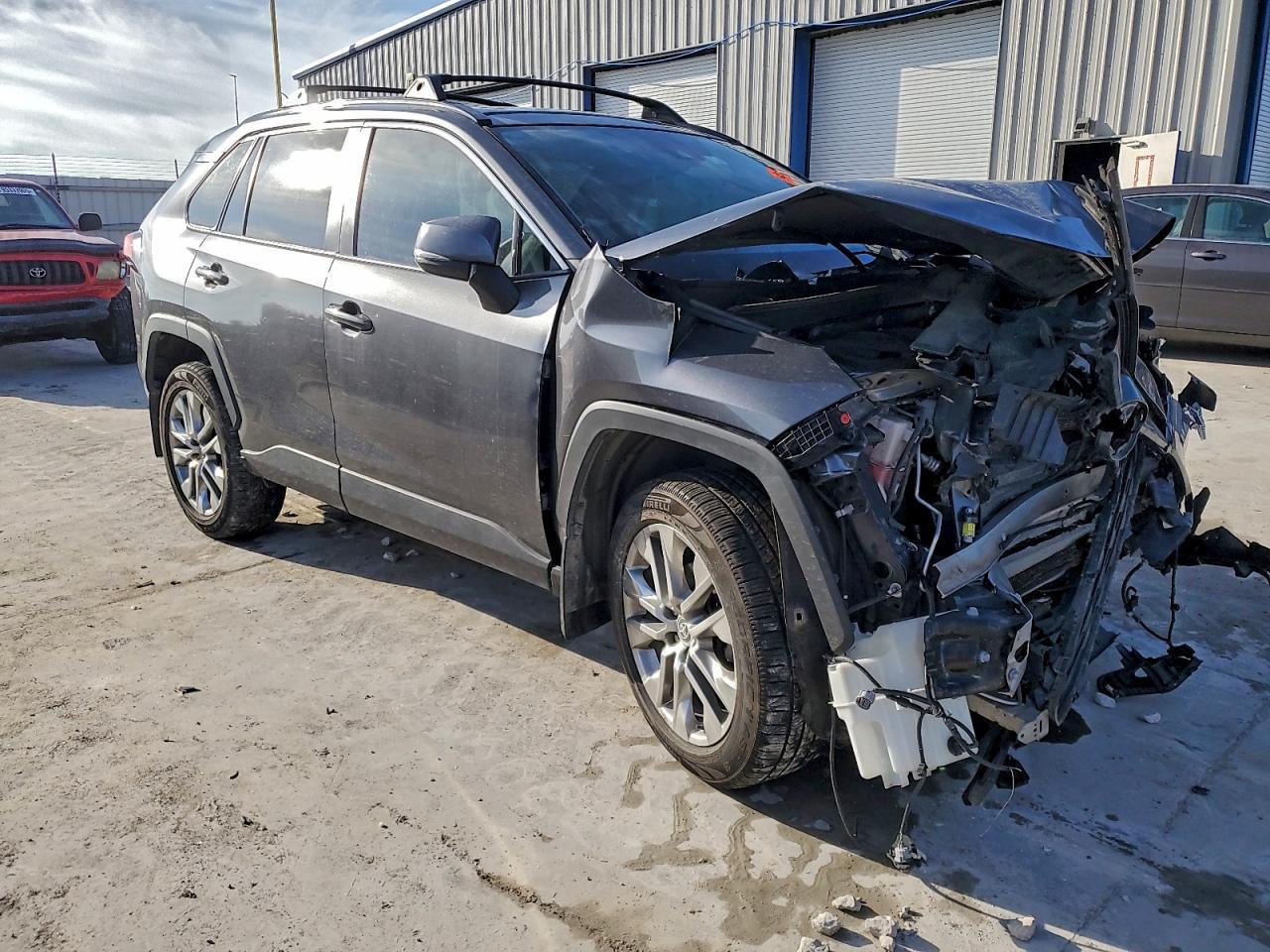 2021 Toyota Rav4 Xle Premium - Фото 4