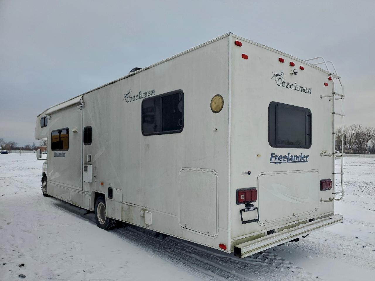2006 Coachmen Freelander Recreational Vehicle - Фото 3