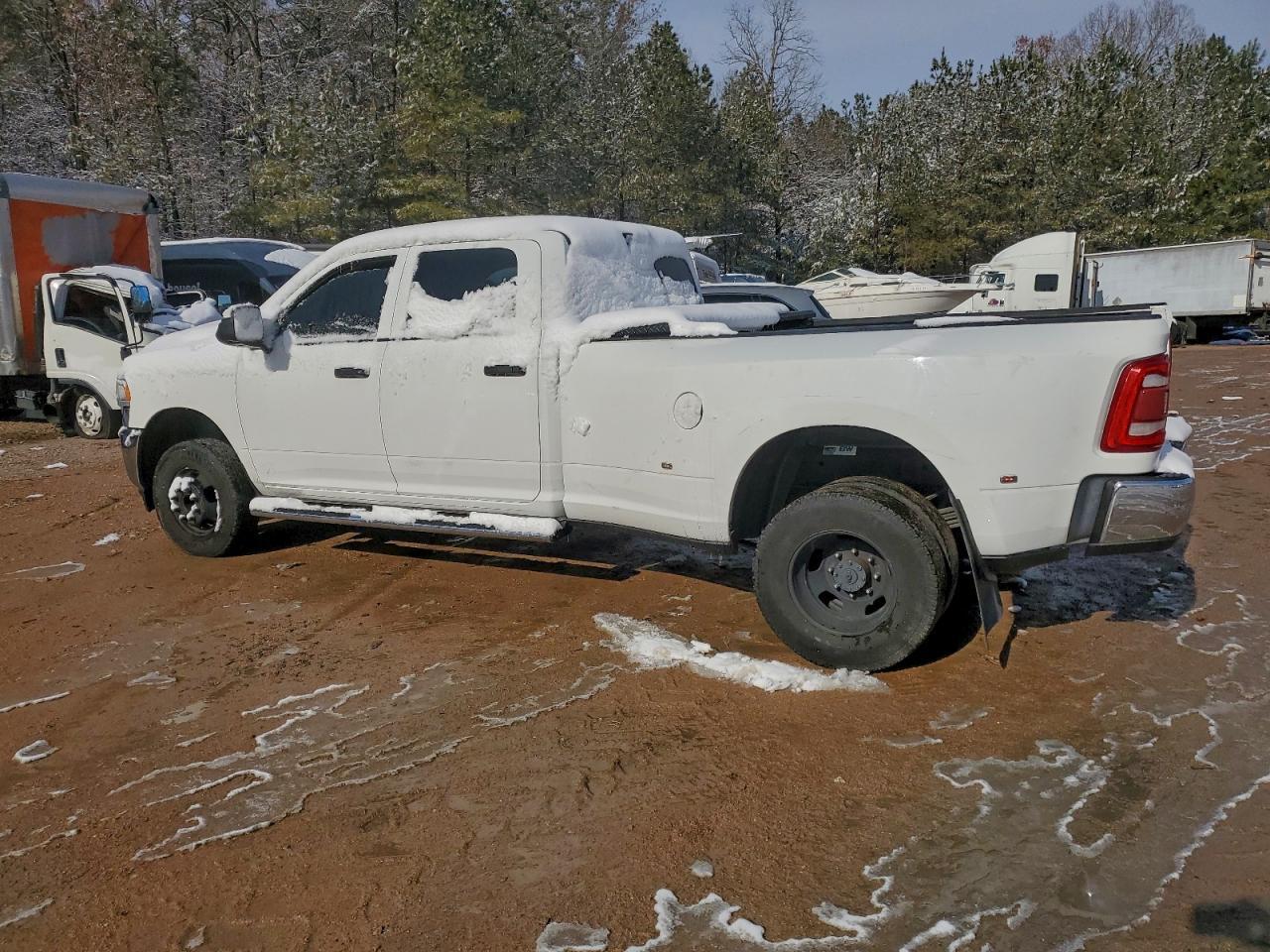 2019 Ram 2500 Laramie - Image 2