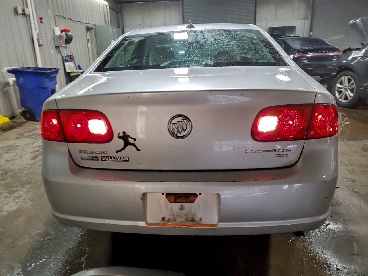 2009 Buick Lucerne Cx - Image 6