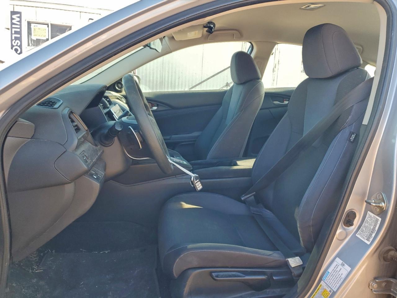 2019 Honda Insight Lx - Image 7