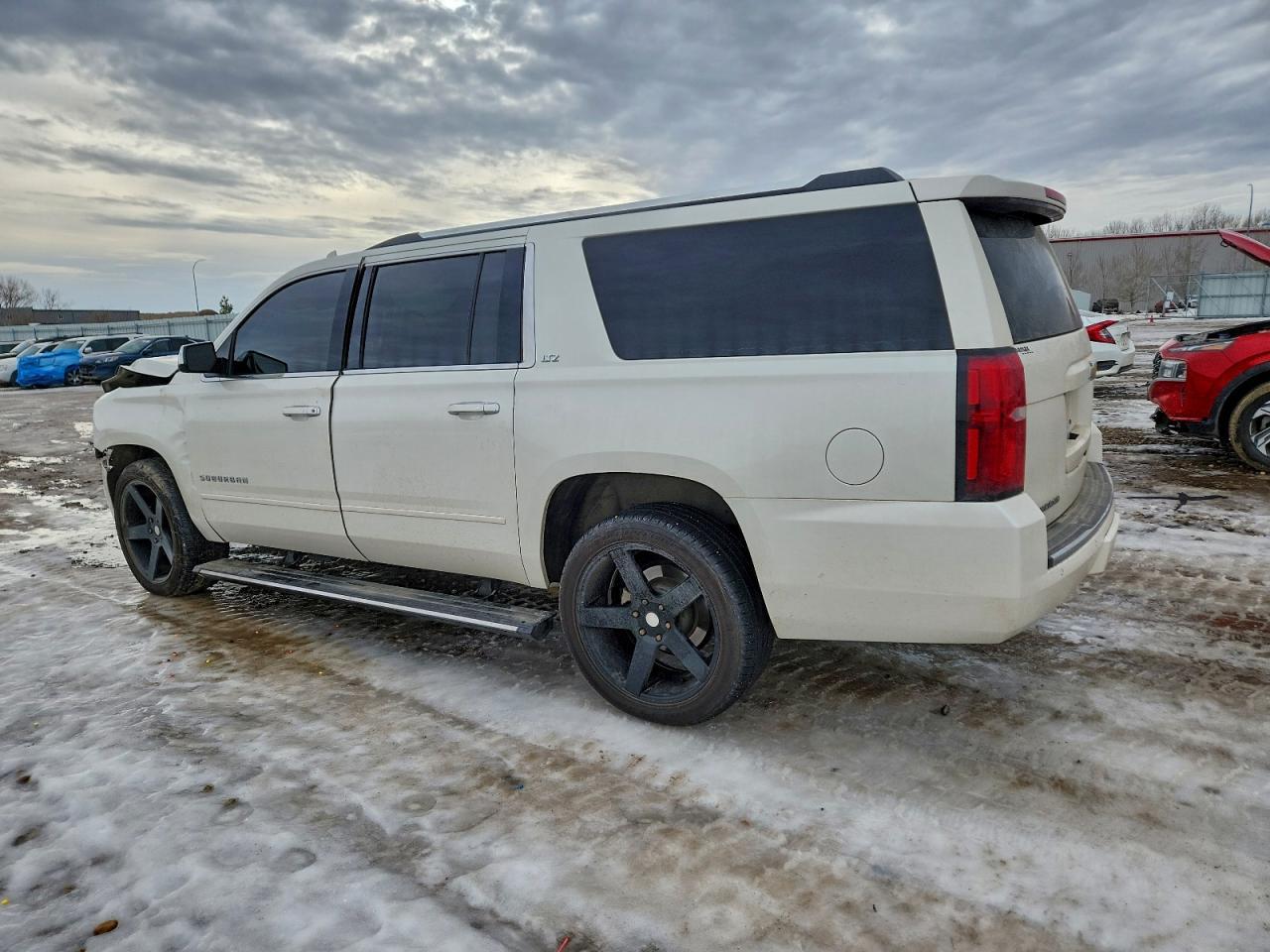 2015 Chevrolet Suburban K1500 Ltz - Фото 2