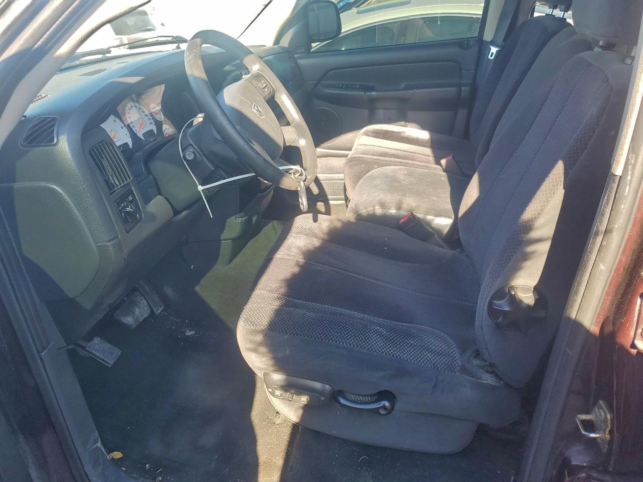 2005 Dodge Ram 1500 St - Image 7
