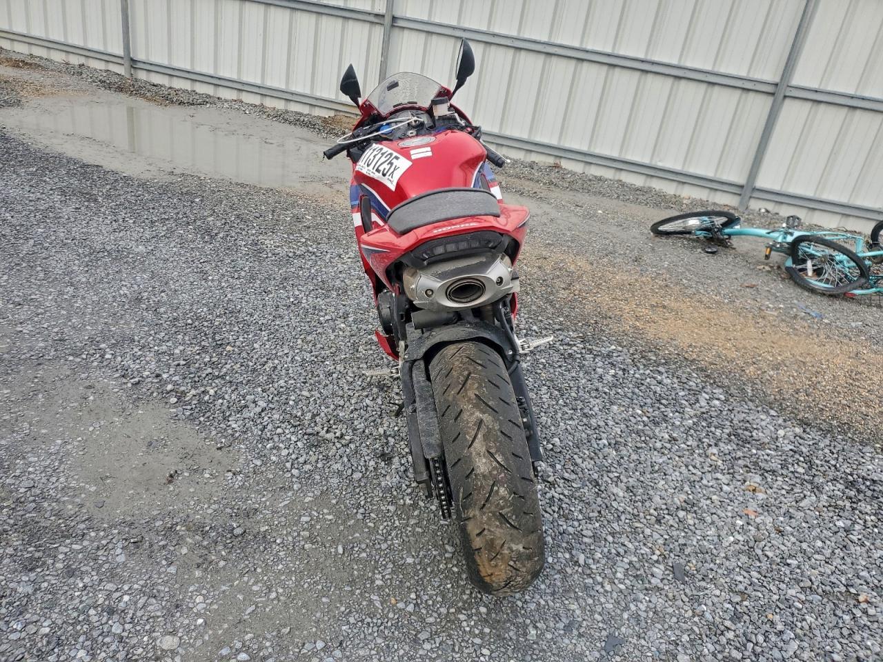 2024 Honda Cbr600 Rr - Image 4