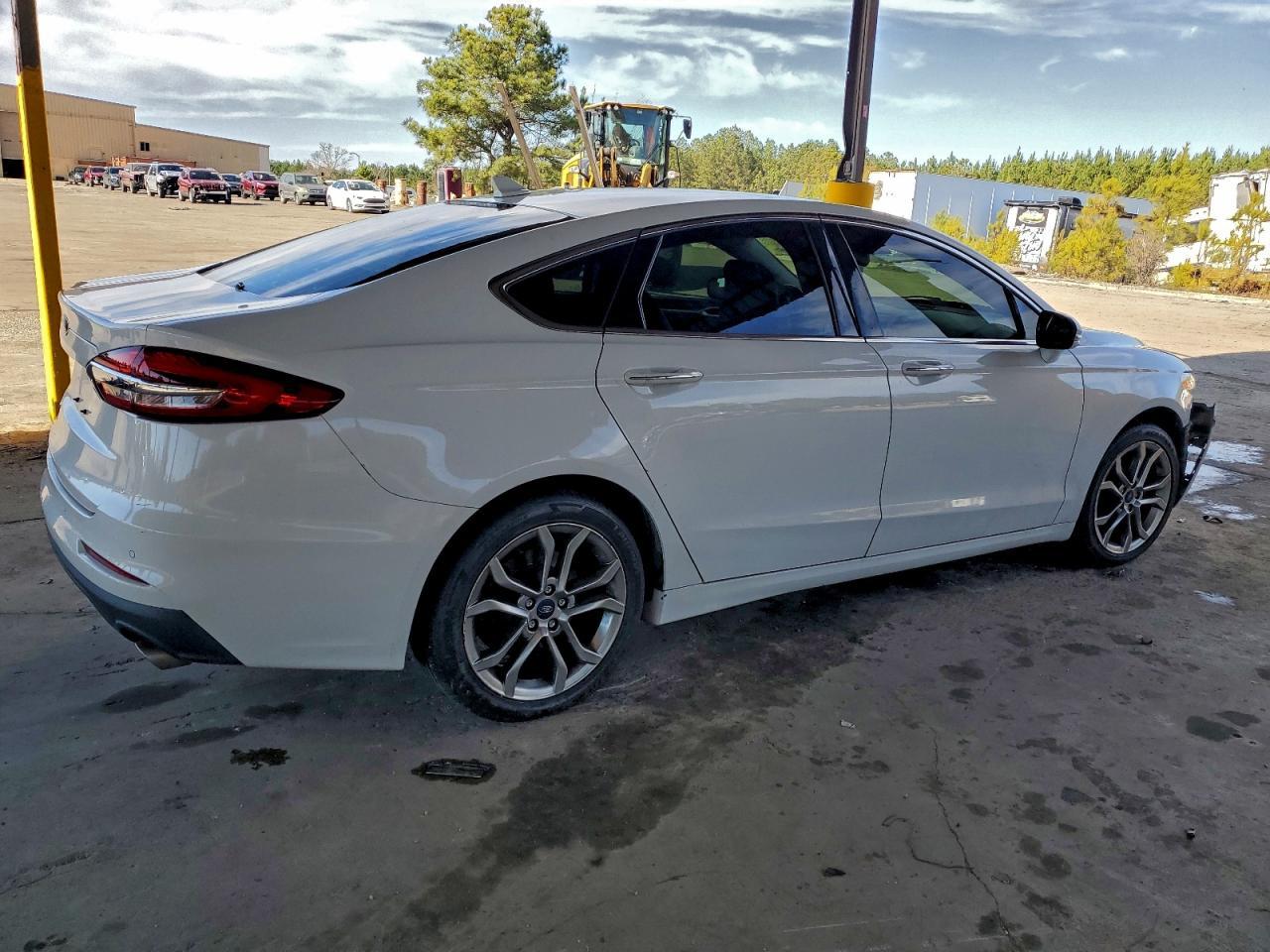 2019 Ford Fusion Sel - Фото 3