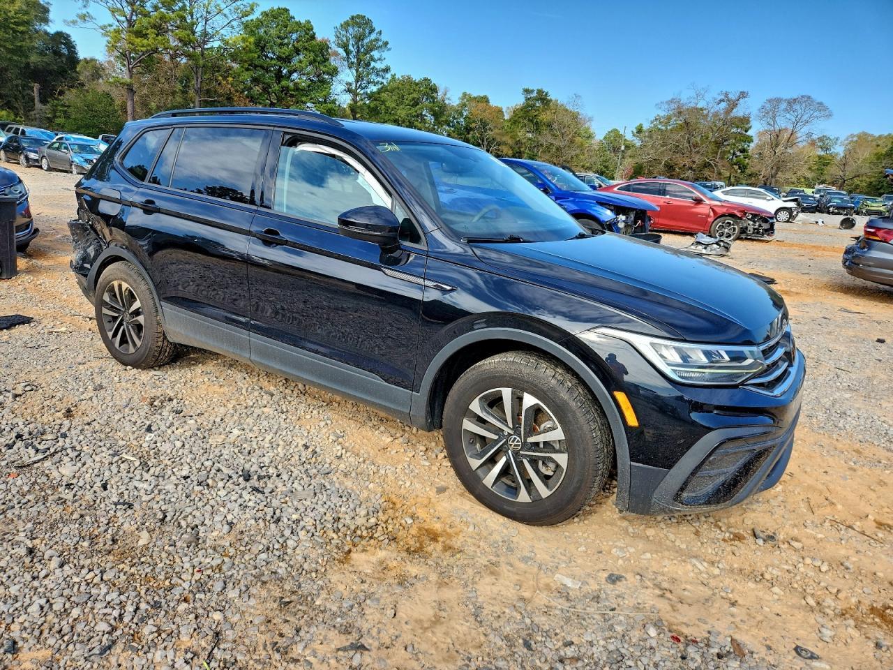 2023 Volkswagen Tiguan S - Фото 4