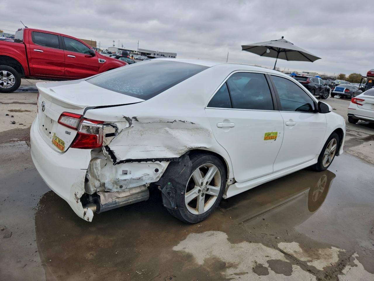 2014 Toyota Camry Se - Фото 3