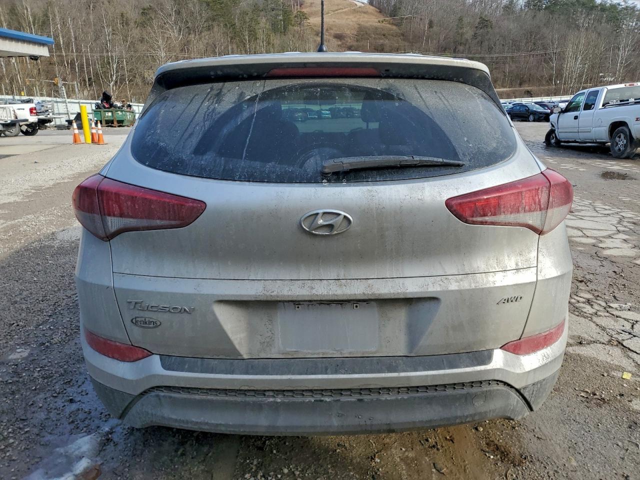 2018 Hyundai Tucson Se - Image 6