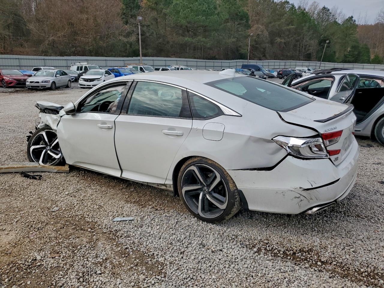 2020 Honda Accord Sport - Image 2