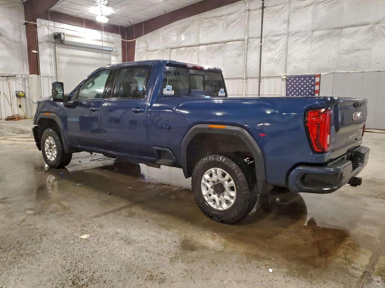 2022 GMC Sierra K2500 At4 - Фото 2