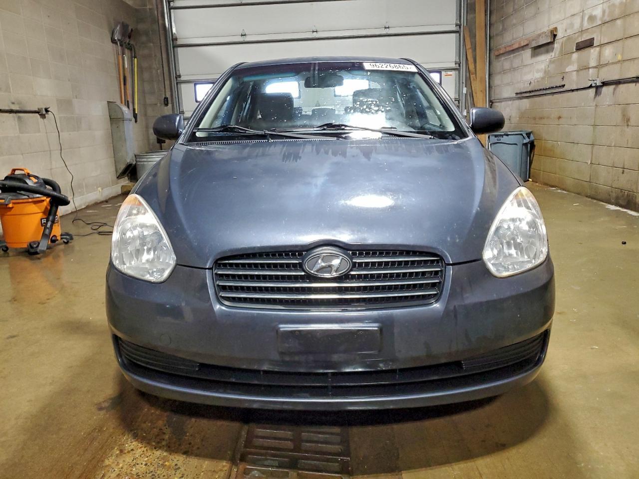 2011 Hyundai Accent Gls - Фото 5