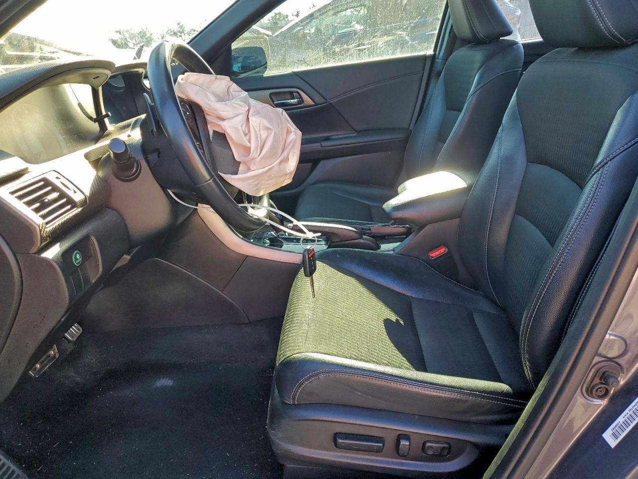 2016 Honda Accord Sport - Image 7