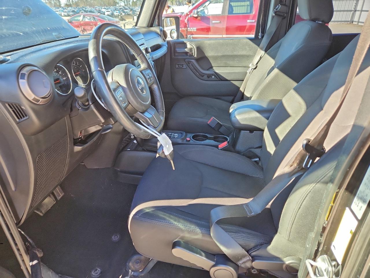 2018 Jeep Wrangler Unlimited Sport - Фото 7