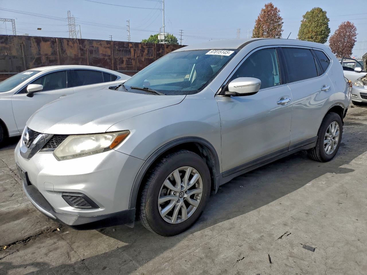 2014 Nissan Rogue S
