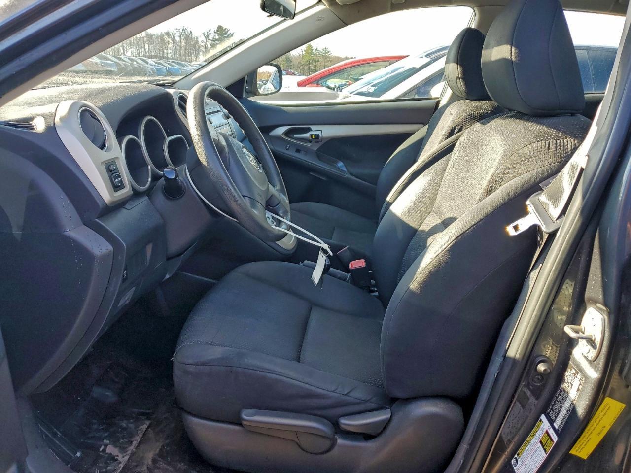 2010 Toyota Matrix Base - Фото 7