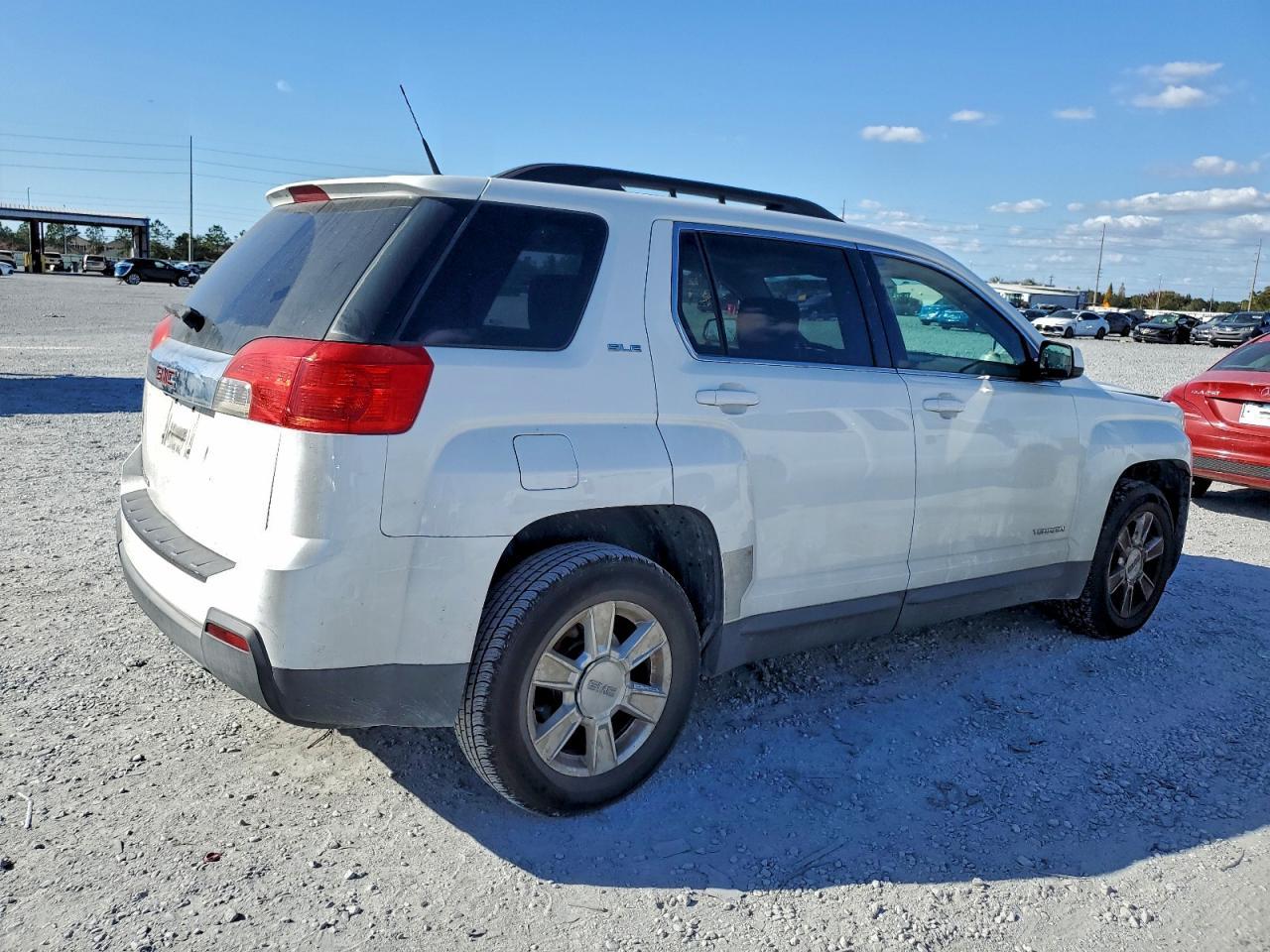 2011 GMC Terrain Sle - Фото 3