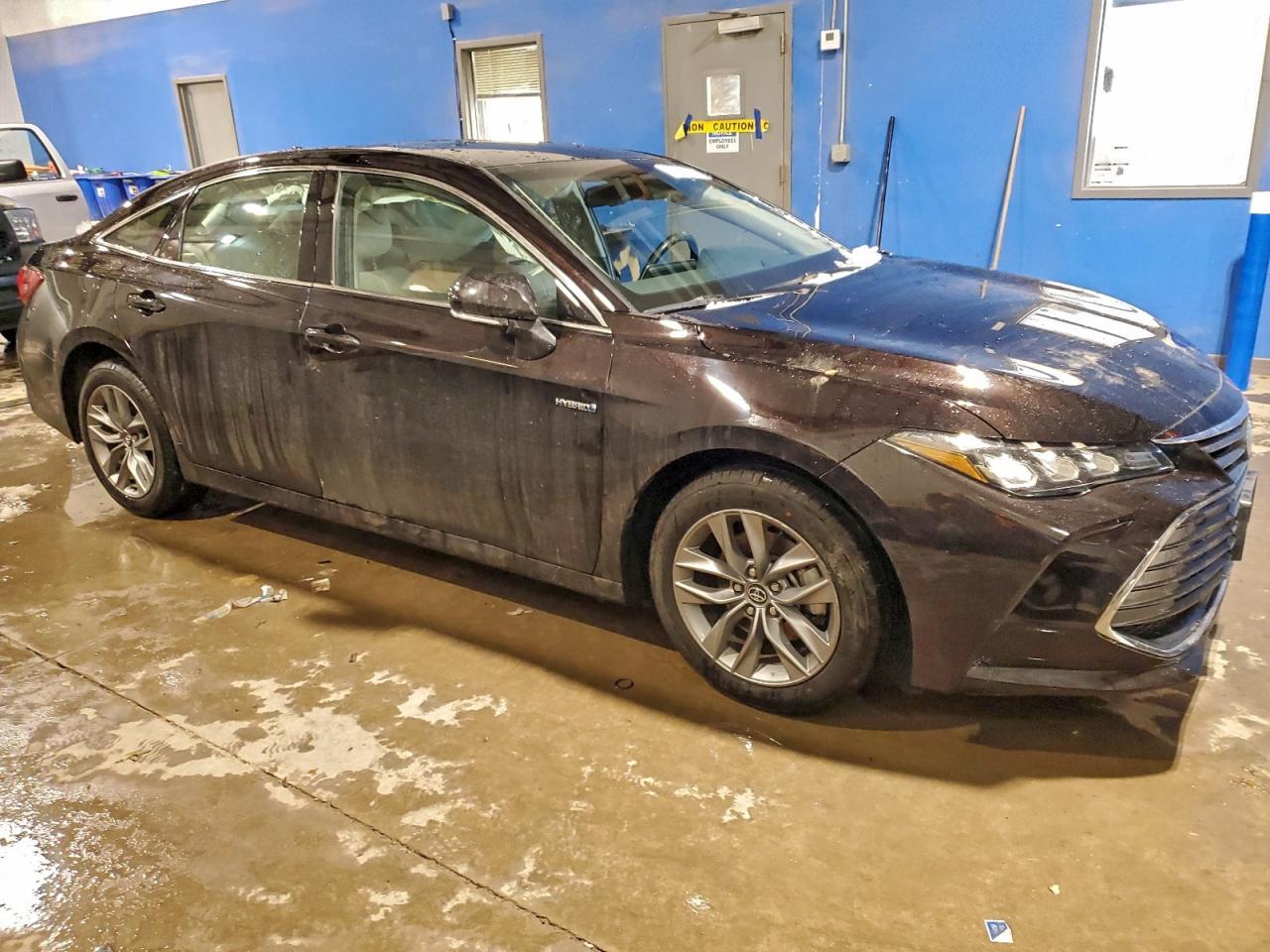 2020 Toyota Avalon Xle - Фото 4