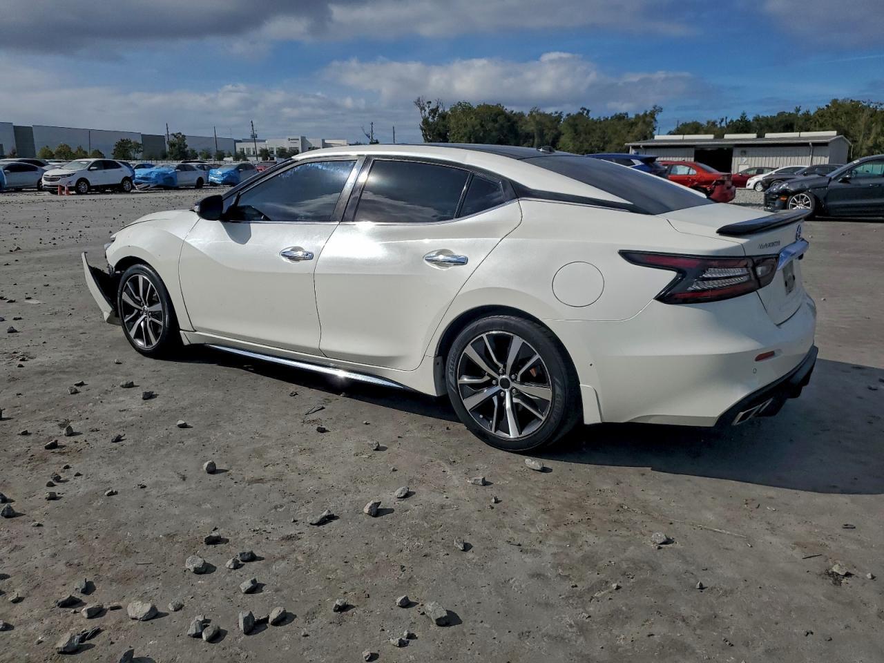 2020 Nissan Maxima Sl - Image 2