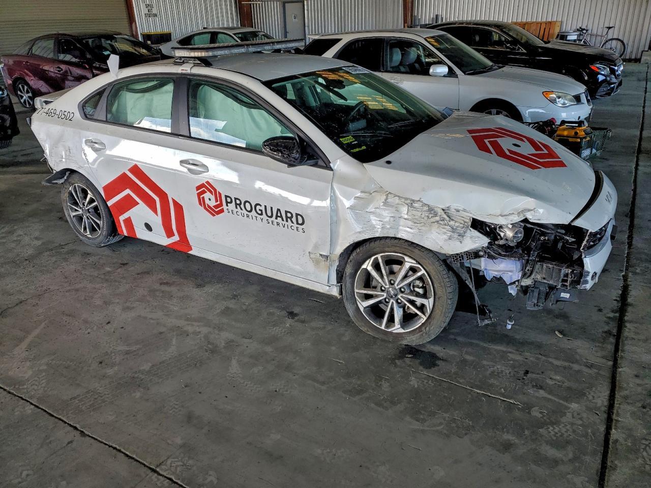 2024 Kia Forte Lx - Фото 4