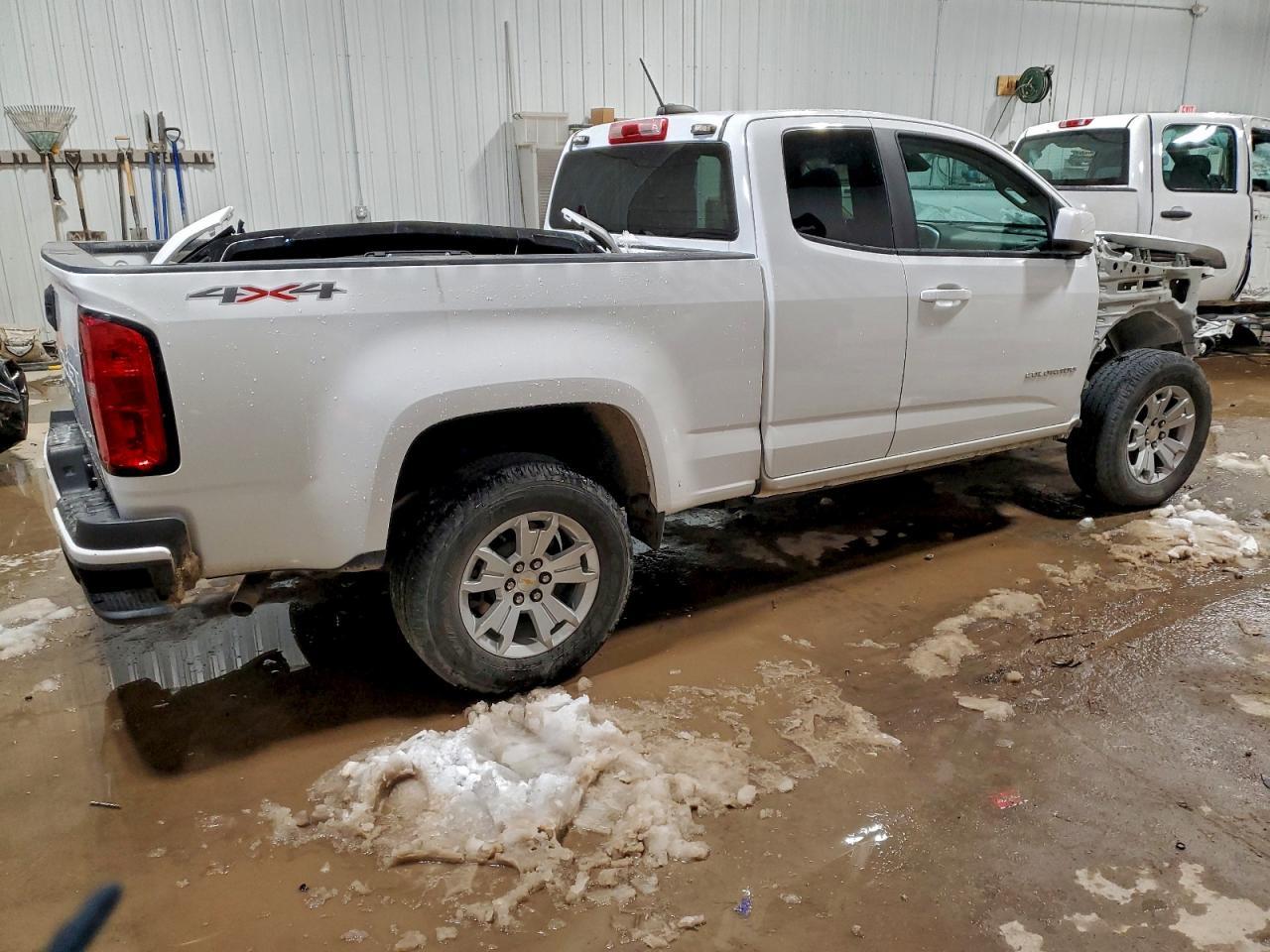 2022 Chevrolet Colorado Lt - Фото 3
