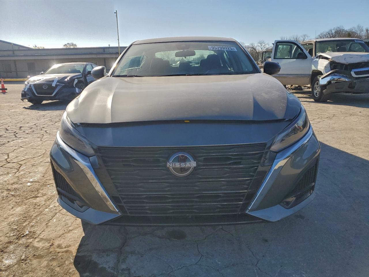 2024 Nissan Altima Sv - Image 5