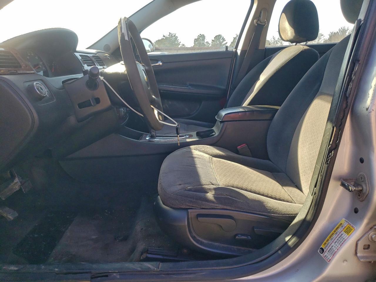 2011 Chevrolet Impala Ls - Фото 7