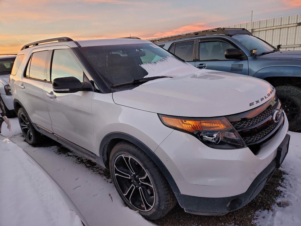 2015 Ford Explorer Sport - Image 4