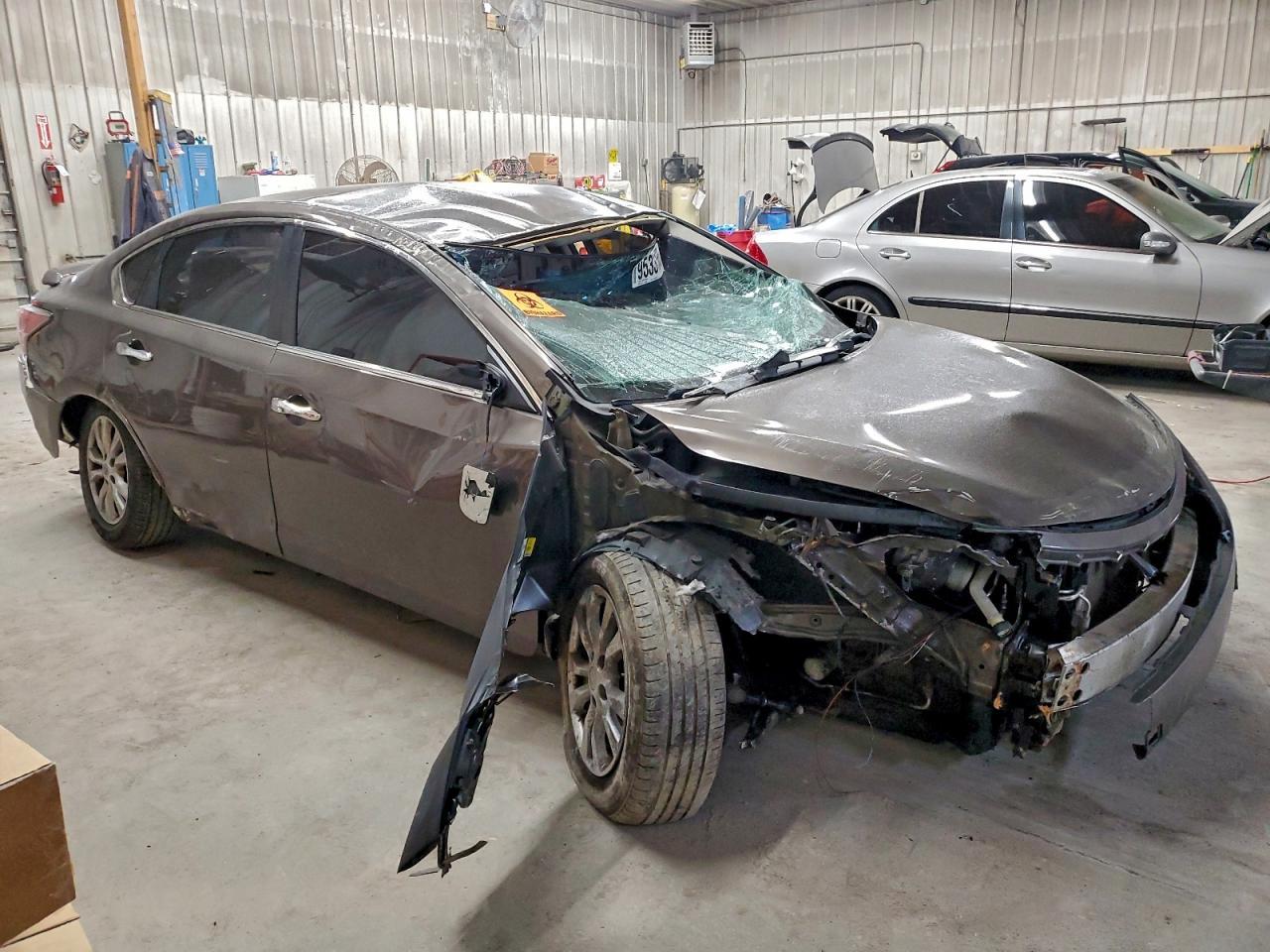 2014 Nissan Altima 2.5 S - Image 4