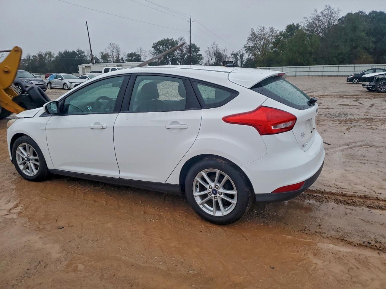 2015 Ford Focus Se - Фото 2