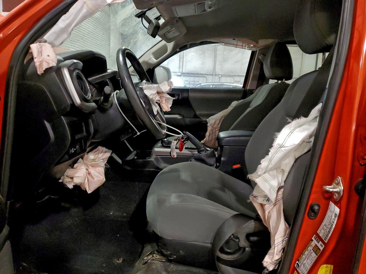 2017 Toyota Tacoma Double Cab - Фото 7