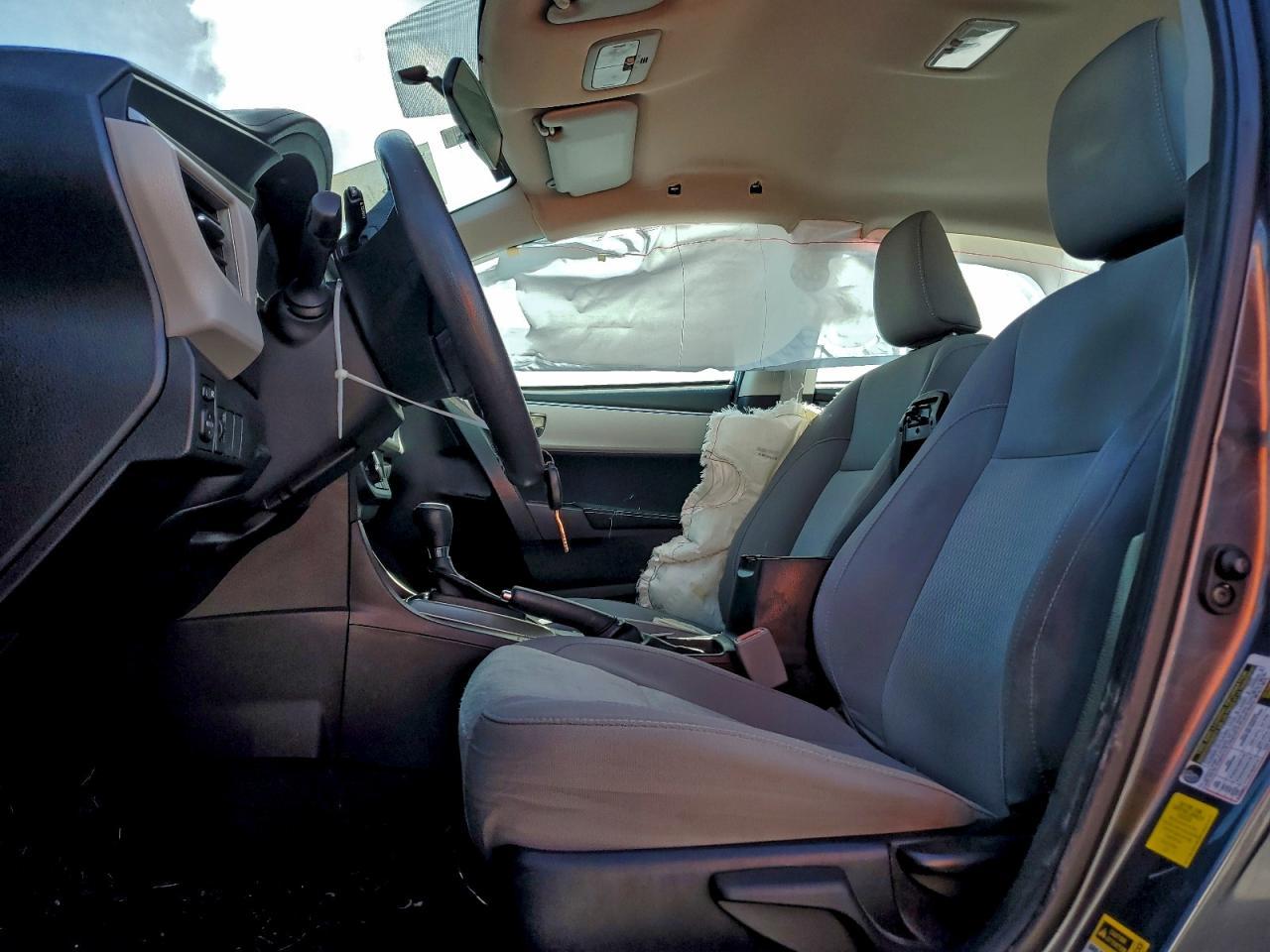 2014 Toyota Corolla L - Фото 7