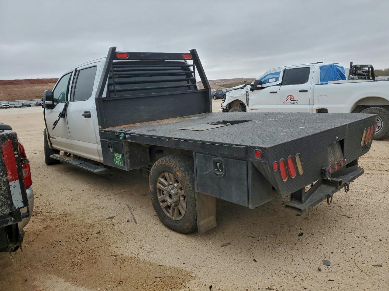 2018 Ford F250 Super Duty Truck Cab And Chassis - Фото 2