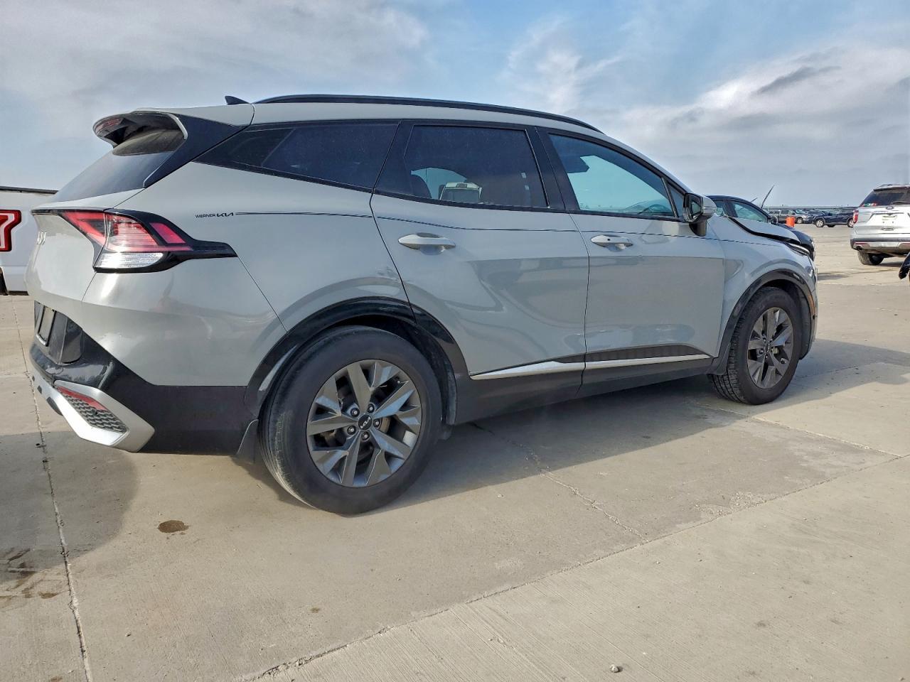 2023 Kia Sportage Sx - Фото 3