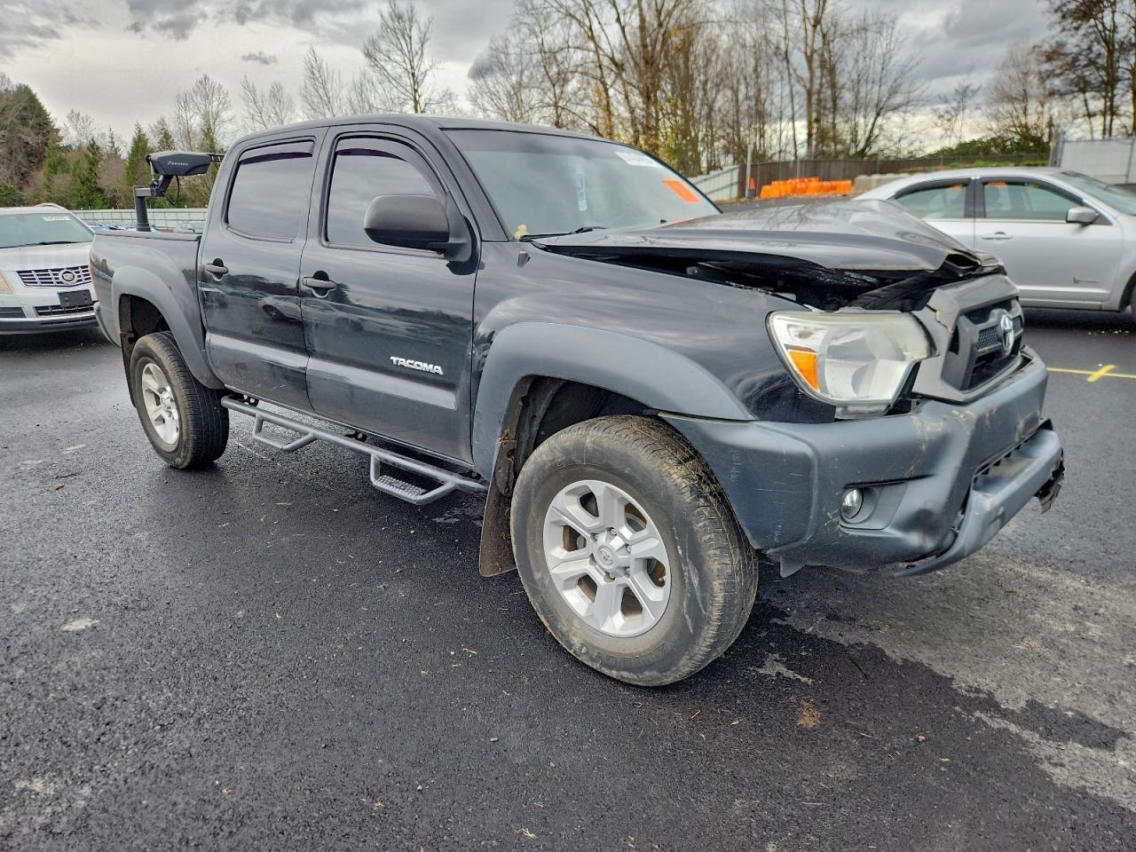 2015 Toyota Tacoma Double Cab - Image 4