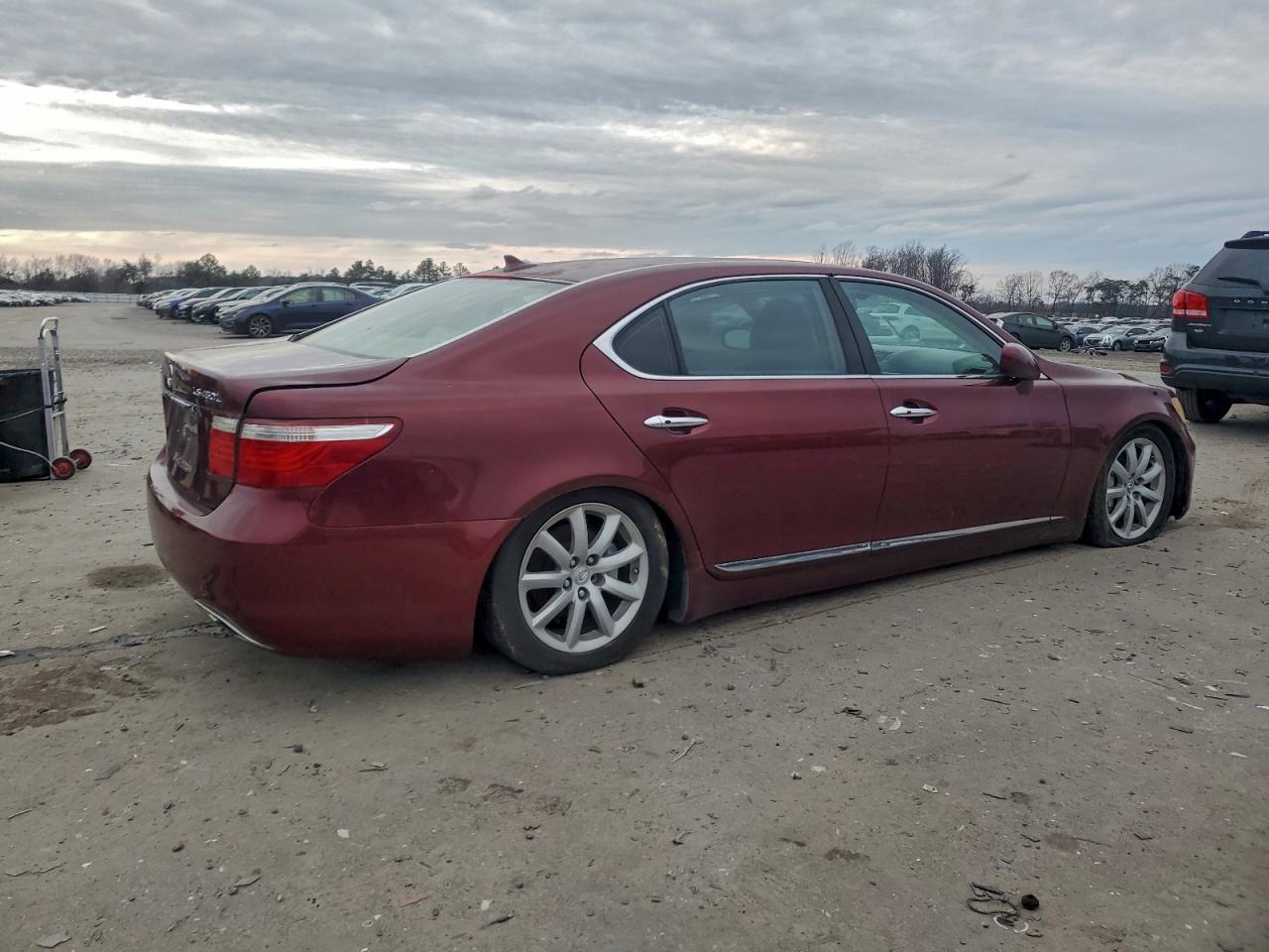 2007 Lexus Ls 460L - Image 3