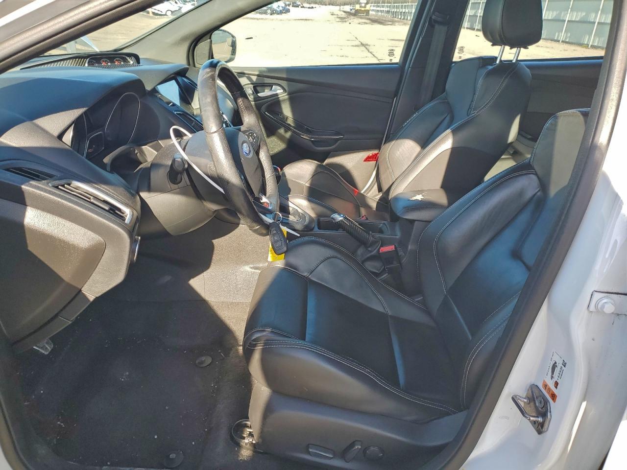 2018 Ford Focus St - Image 7