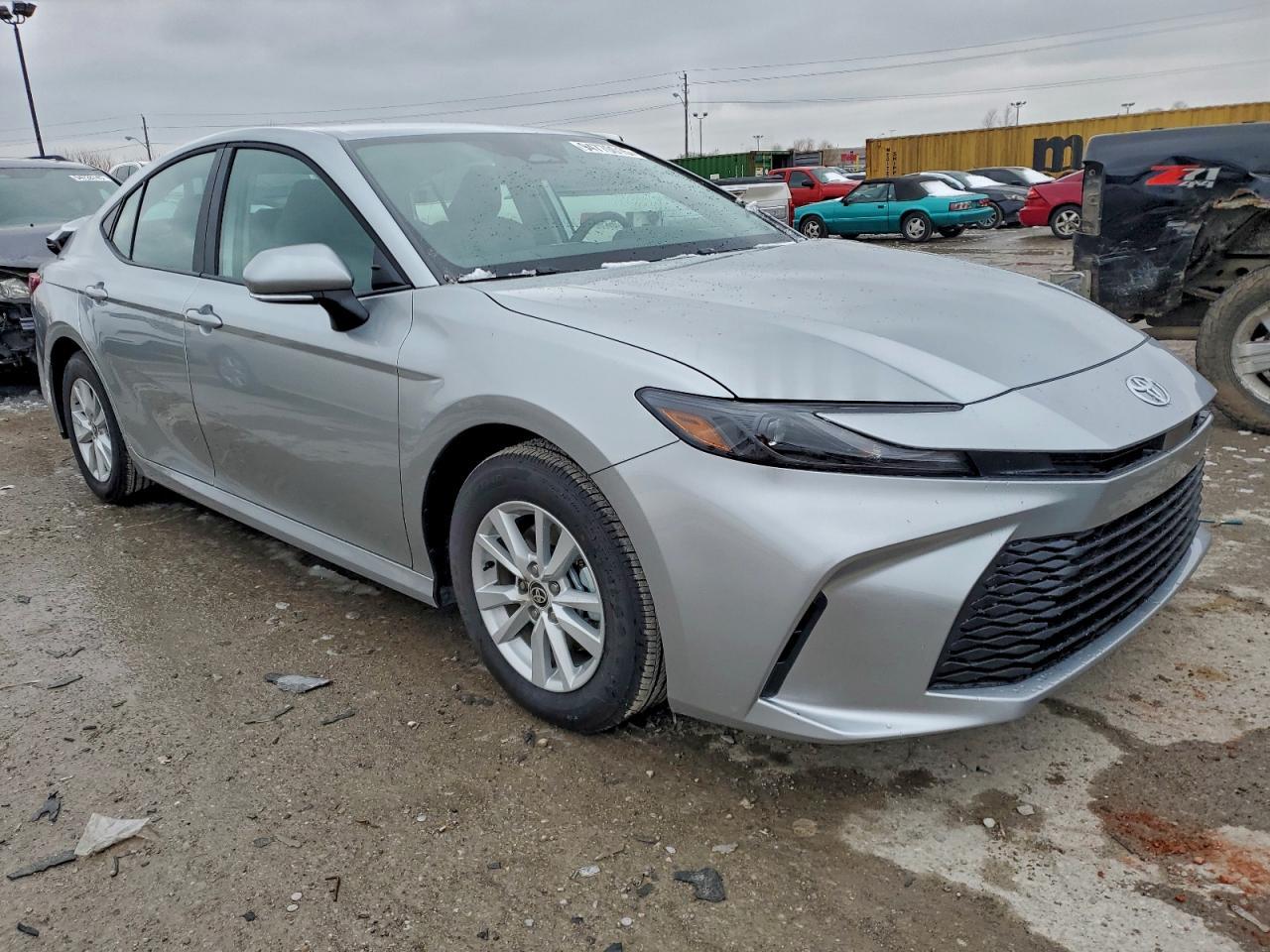 2026 Toyota Camry - Фото 4