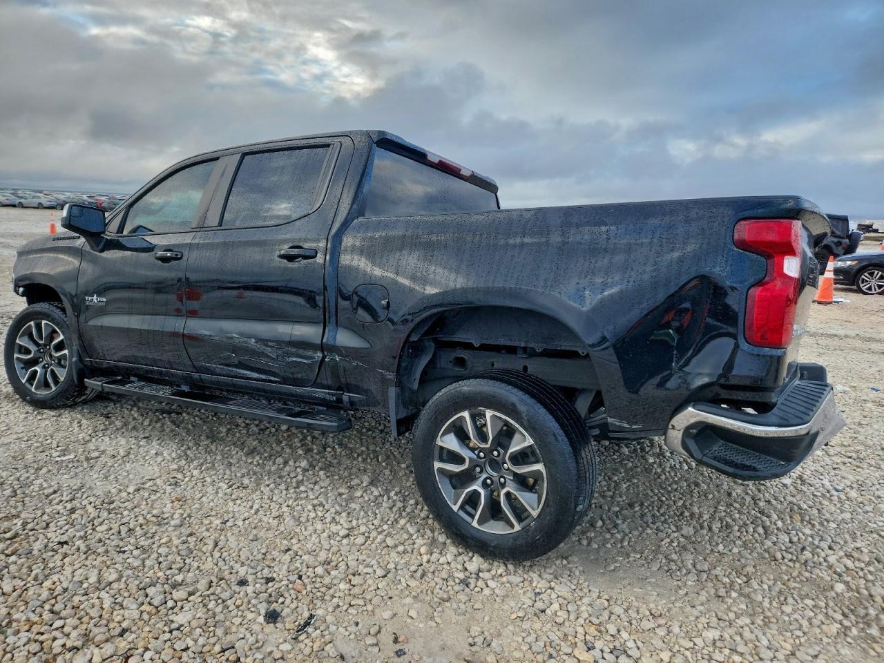2022 Chevrolet Silverado C1500 Lt - Image 2