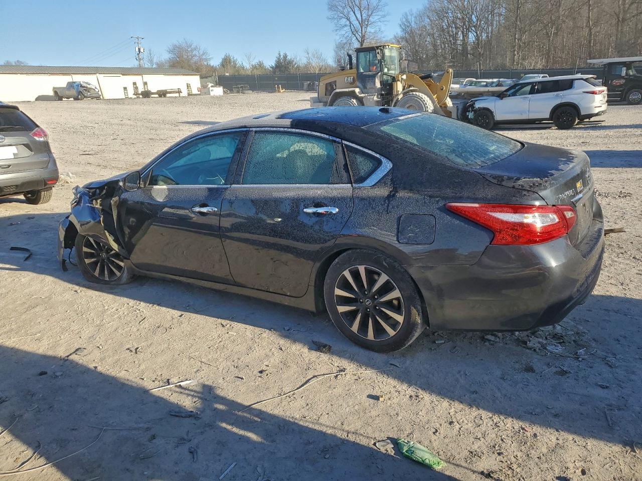 2018 Nissan Altima 2.5 - Фото 2