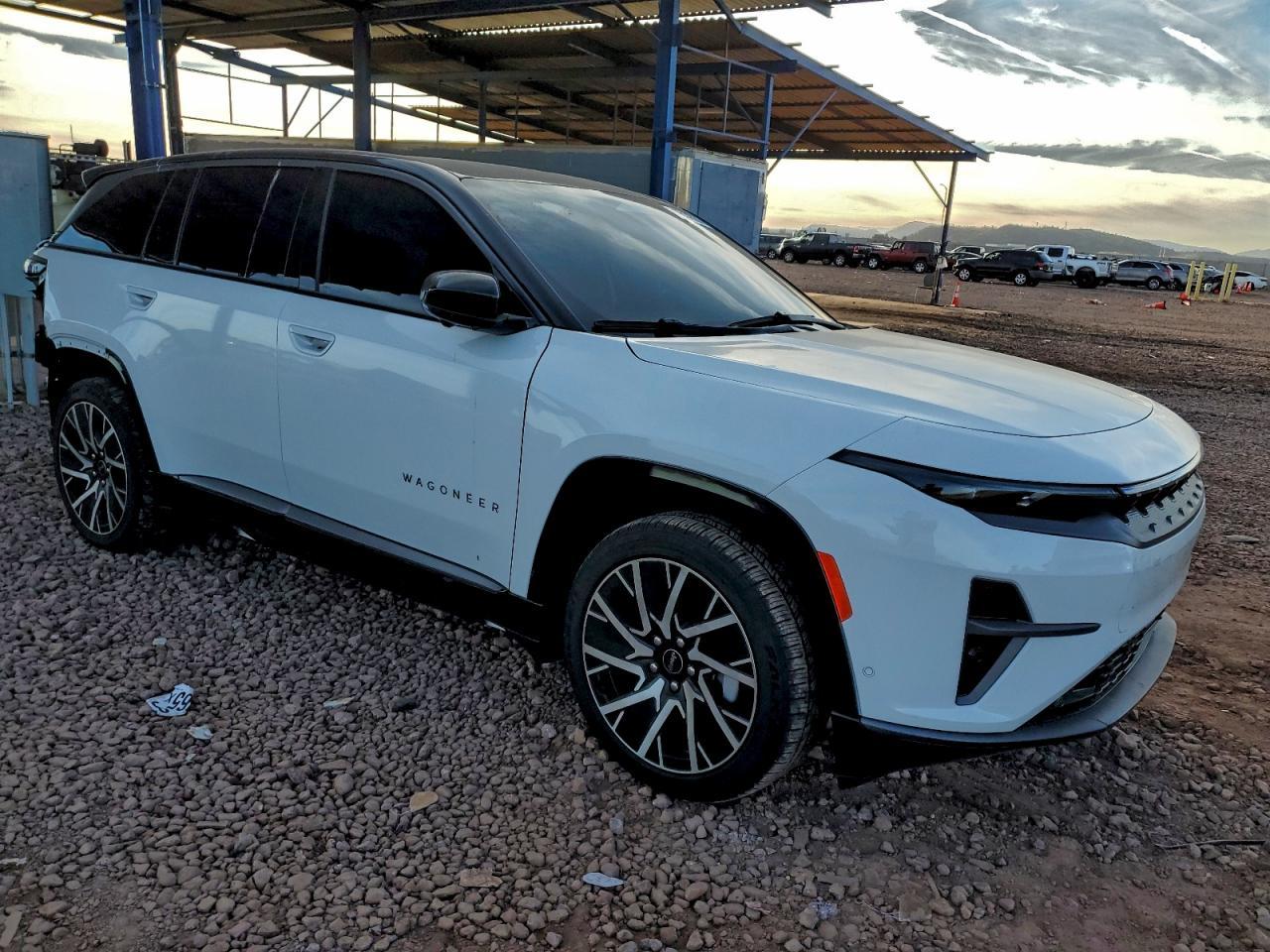 2025 Jeep Wagoneer S Limited - Image 4