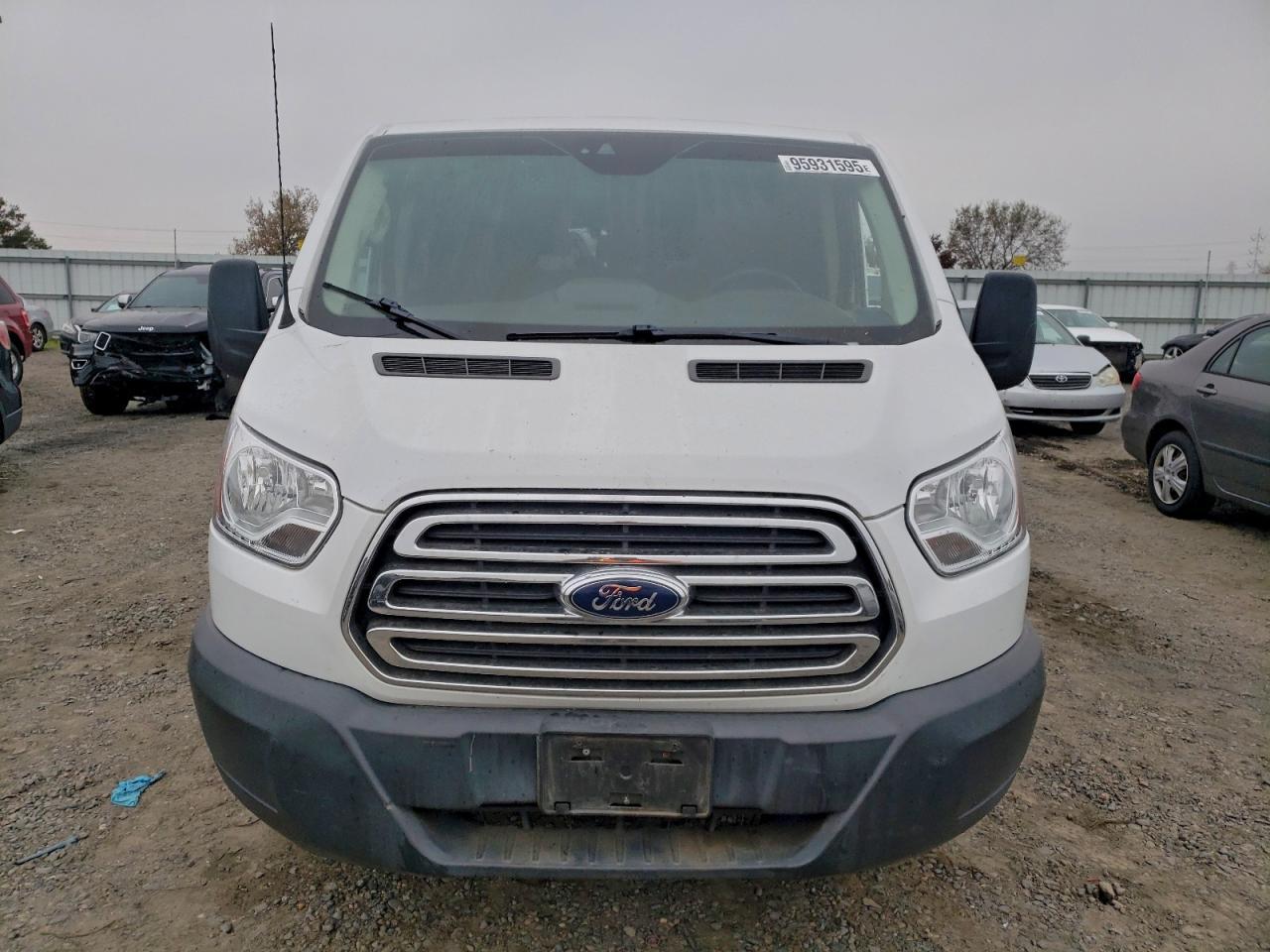 2018 Ford Transit T-350 - Image 5