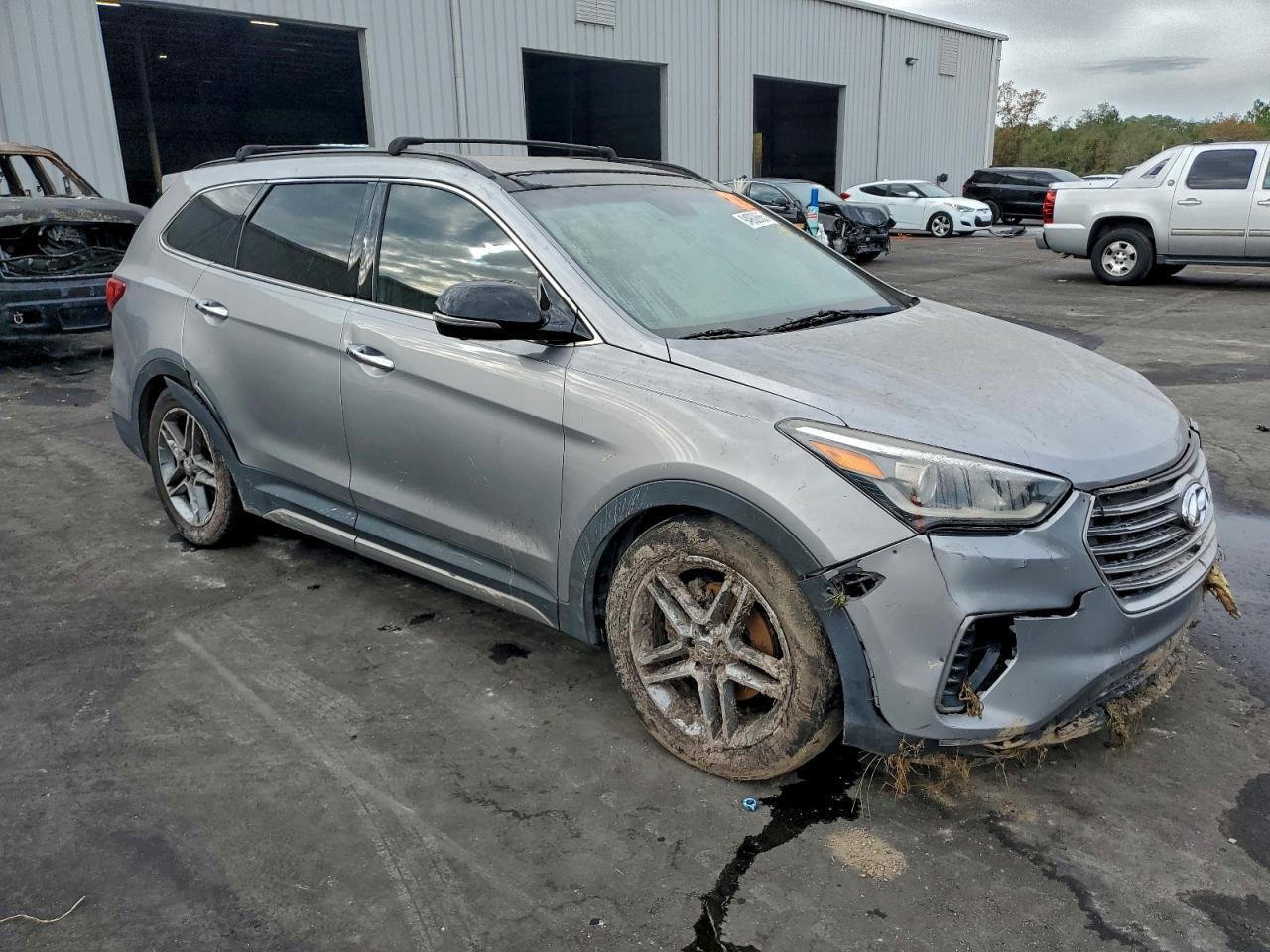 2017 Hyundai Santa Fe Se Ultimate - Фото 4