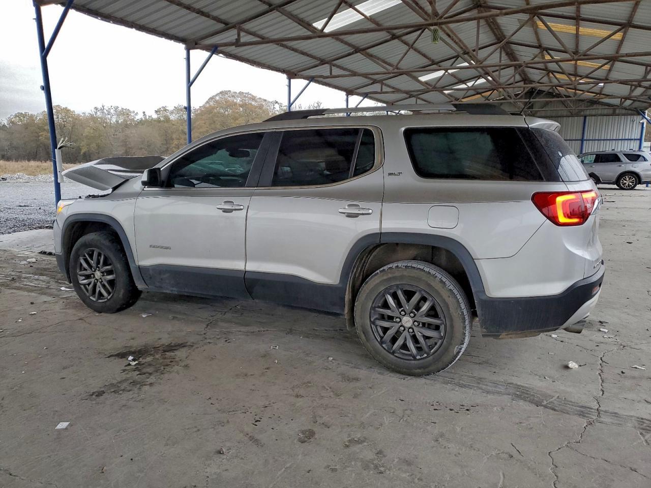 2017 GMC Acadia Slt-1 - Image 2