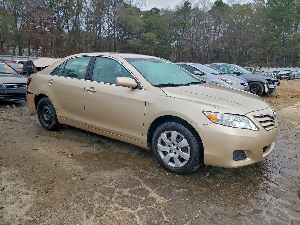 2010 Toyota Camry Base - Фото 4