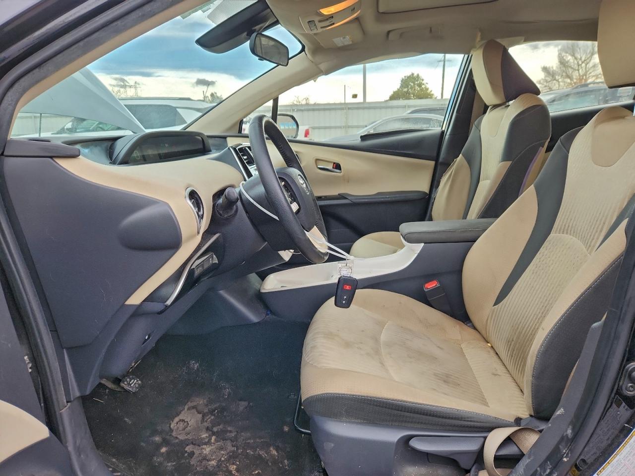 2016 Toyota Prius - Фото 7