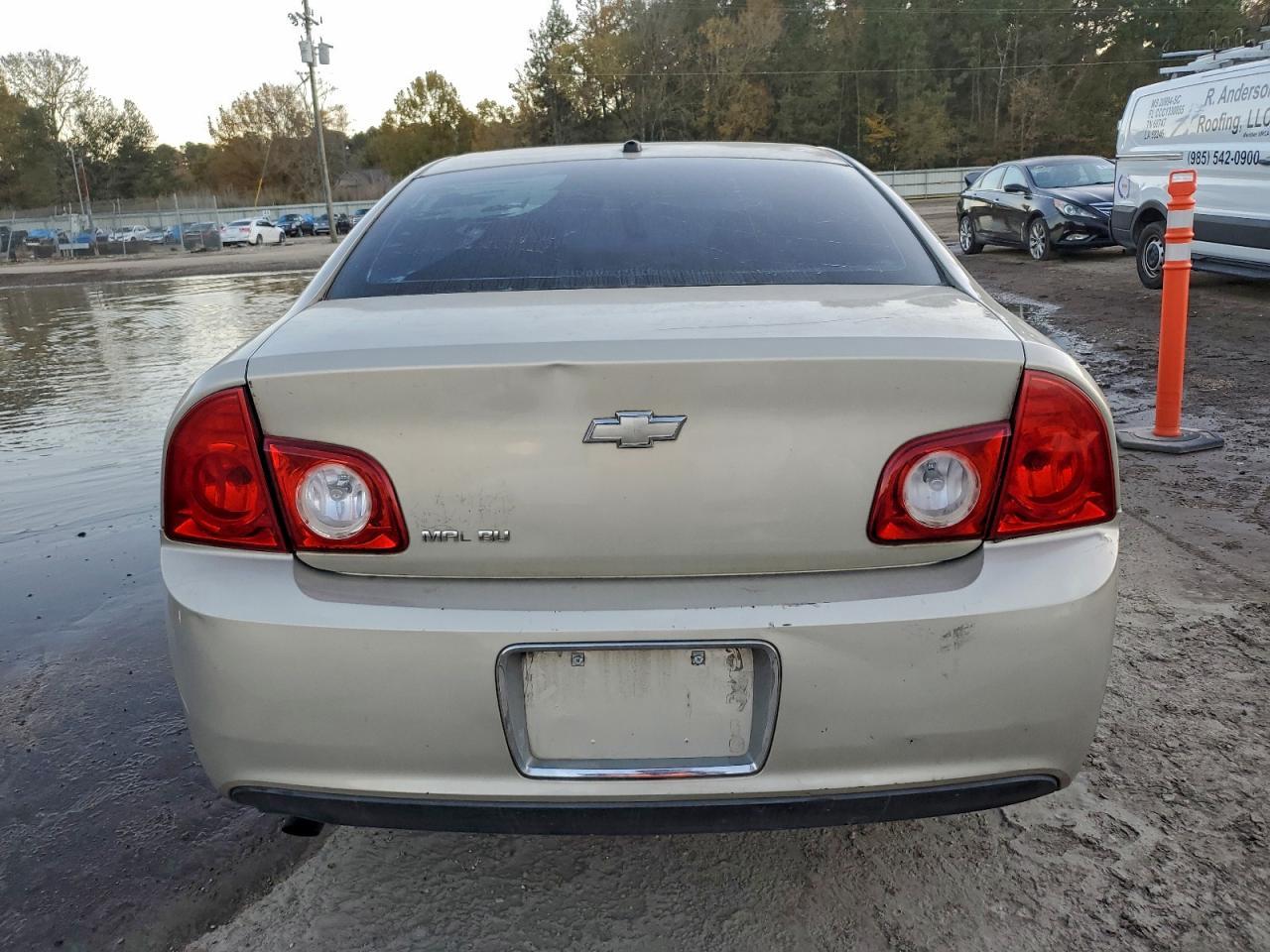 2010 Chevrolet Malibu Ls - Фото 6