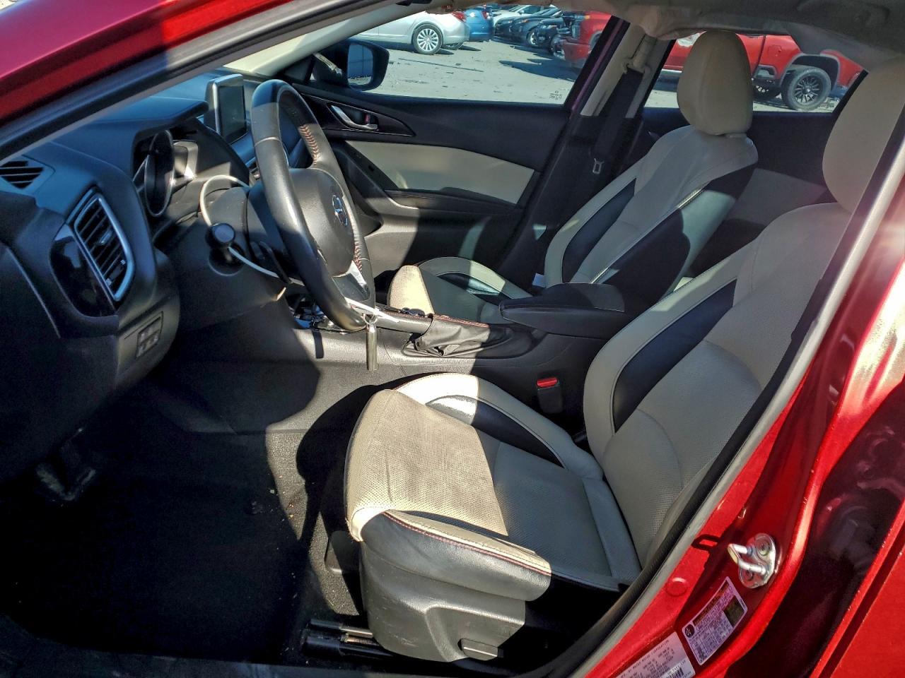 2014 Mazda 3 Grand Touring - Image 7