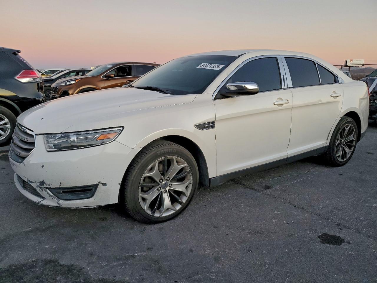 2014 Ford Taurus