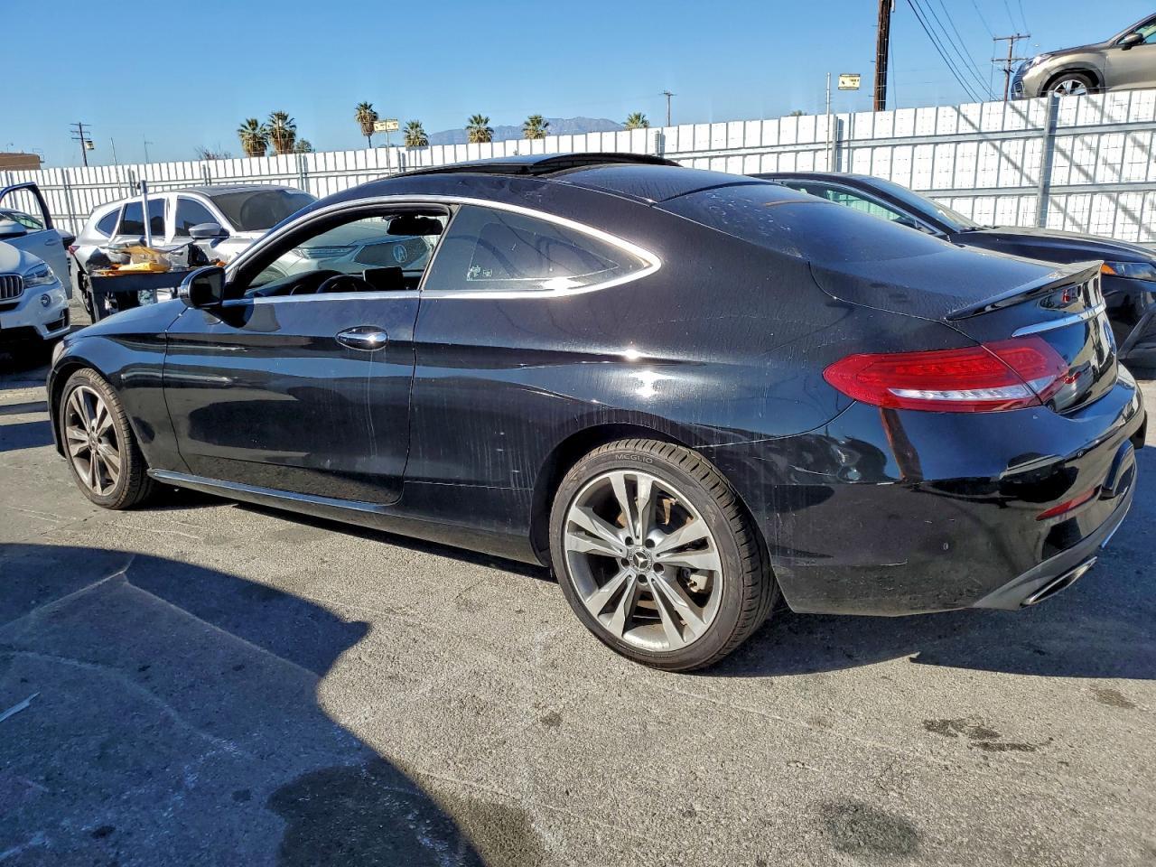 2018 Mercedes-Benz C 300 - Фото 2