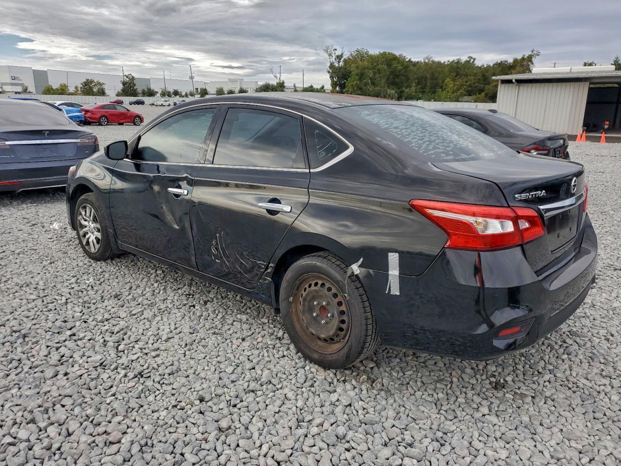 2016 Nissan Sentra S - Image 2